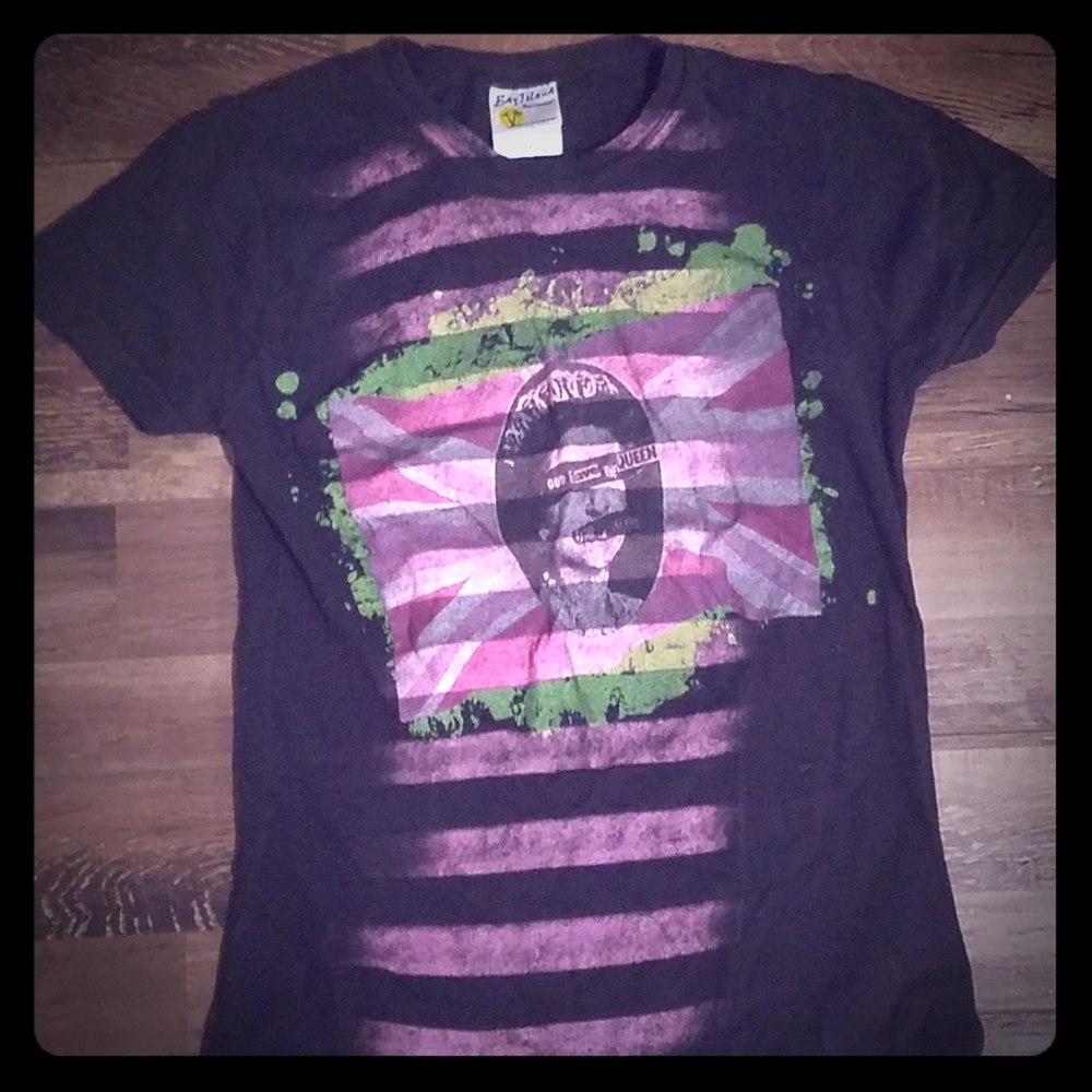 ❤3/$20❤Sex pistols god save the queen tee